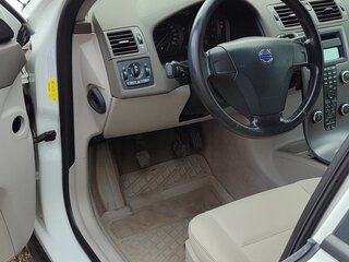 2008 Volvo V50 I Рестайлинг, белый, 415000 рублей, вид 4