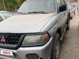 2000 Mitsubishi Montero Sport I, серебристый, 320000 рублей, вид 1