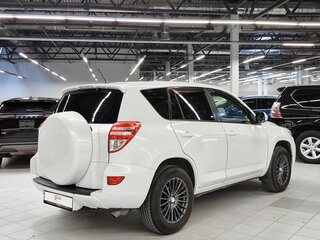 2011 Toyota RAV4 III (XA30) Рестайлинг, белый, 1139000 рублей, вид 3