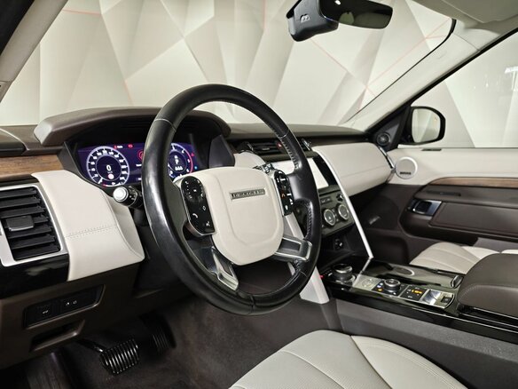 2018 Land Rover Discovery V, оранжевый, 3425000 рублей - вид 18