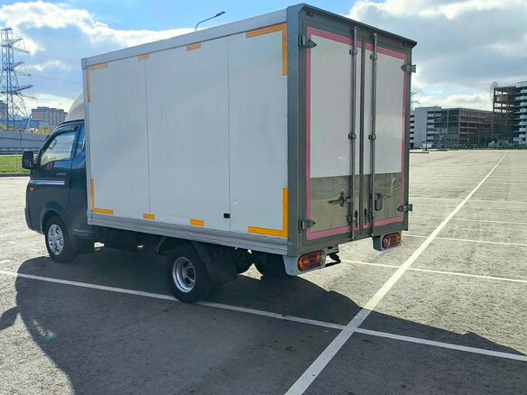 2013 Hyundai Porter II, синий, 1480000 рублей - вид 5