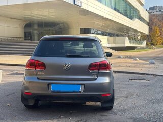 2011 Volkswagen Golf VI, серый, 900000 рублей, вид 3