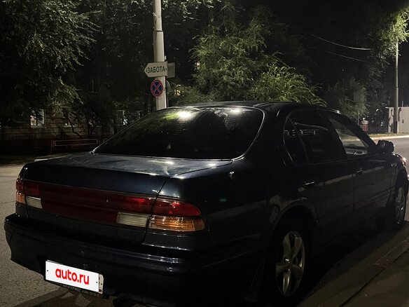 1997 Nissan Maxima IV (A32), синий, 325000 рублей