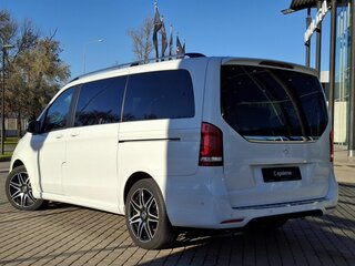 2019 Mercedes-Benz V-Класс Long 250 d длинный III (W447) Рестайлинг, белый, 6700000 рублей, вид 3