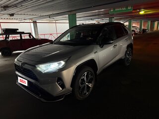 2020 Toyota RAV4 Prime V (XA50), серебристый, 5950000 рублей, вид 2