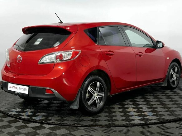 2010 Mazda 3 II (BL), красный, 890000 рублей - вид 5