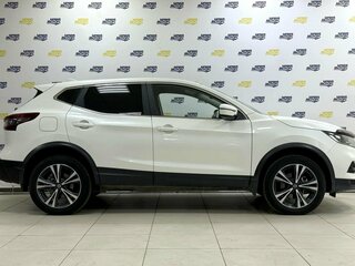 2021 Nissan Qashqai II Рестайлинг, белый, 1900000 рублей, вид 3