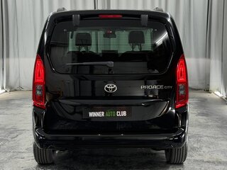 2026 Toyota ProAce City L1 I Рестайлинг, чёрный, 4900000 рублей, вид 5