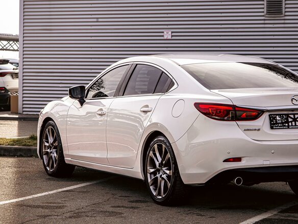 2017 Mazda 6 III (GJ) Рестайлинг, белый, 1545000 рублей - вид 24