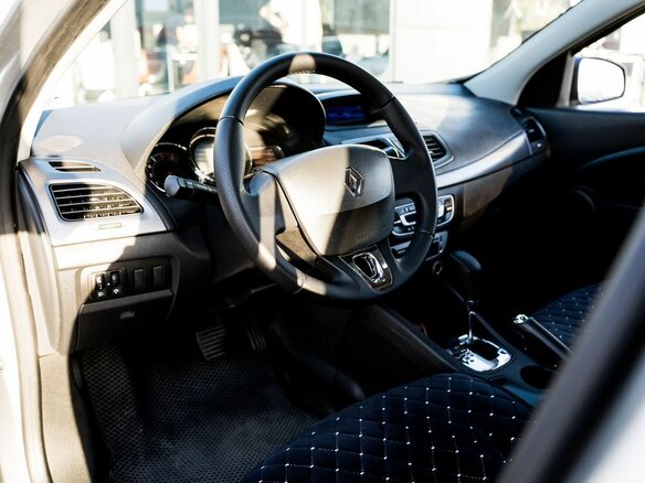 2013 Renault Fluence I Рестайлинг, серый, 680000 рублей - вид 16