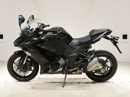 2018 Kawasaki Ninja 1000, чёрный, 977000 рублей, вид 1