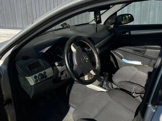 2007 Opel Astra H Рестайлинг, серебристый, 320000 рублей, вид 5