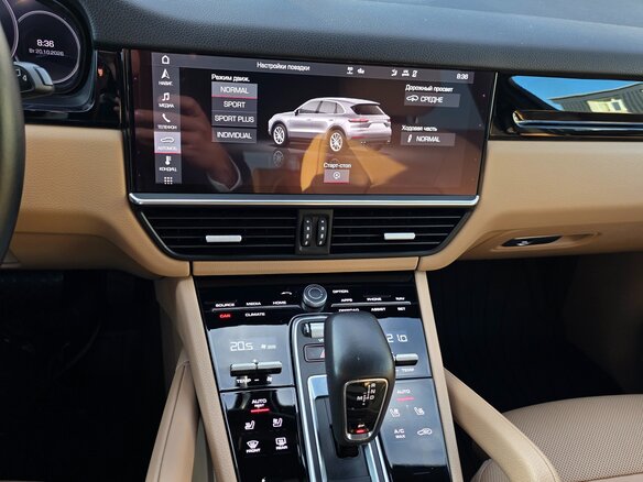 2020 Porsche Cayenne III, белый, 6400000 рублей - вид 18