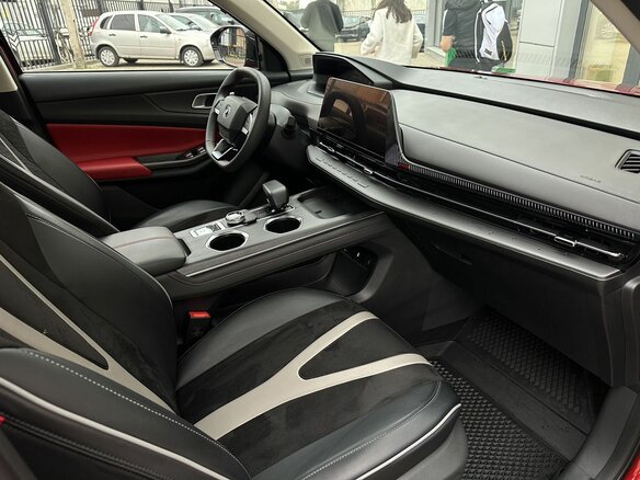 2024 Changan UNI-S I, красный, 2279000 рублей - вид 17
