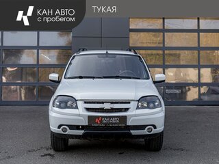2016 Chevrolet Niva I Рестайлинг, белый, 615000 рублей, вид 2