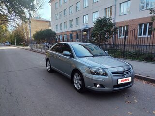 2007 Toyota Avensis II Рестайлинг, серебристый, 930000 рублей, вид 3