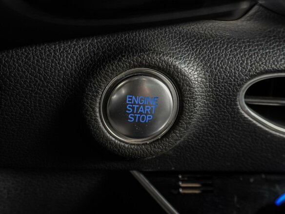 2020 Hyundai Sonata VII (LF) Рестайлинг, белый, 2479000 рублей - вид 18