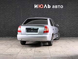 2004 Hyundai Accent II Рестайлинг, серебристый, 230000 рублей, вид 4
