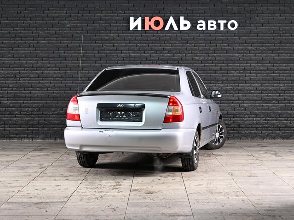 2004 Hyundai Accent II Рестайлинг, серебристый, 230000 рублей - вид 4