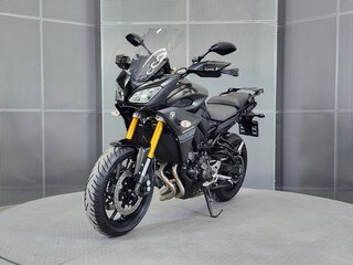 2017 Yamaha MT-09 Tracer (FJ-09), чёрный, 875000 рублей, вид 3