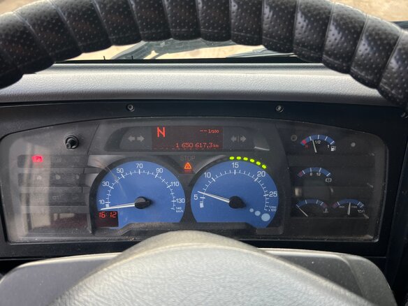 2003 Renault Premium, белый, 1100000 рублей - вид 13