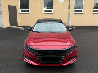 2017 Honda Accord X, красный, 1899000 рублей, вид 1