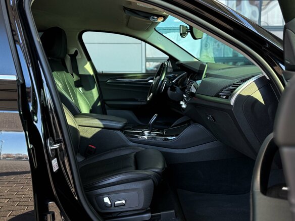 2019 BMW X4 30i II (G02), чёрный, 3800000 рублей - вид 15