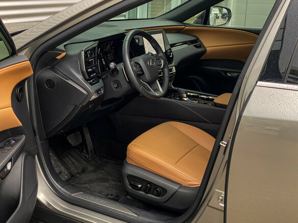2025 Lexus RX 300 V, серый, 6850000 рублей - вид 13