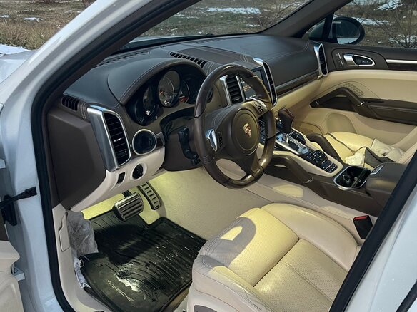2012 Porsche Cayenne S II (958), белый, 1700000 рублей - вид 5