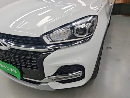 2022 Chery Tiggo 8 I Рестайлинг, белый, 1350000 рублей, вид 4