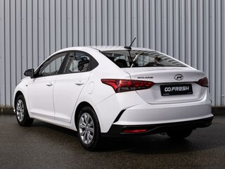 2021 Hyundai Solaris II Рестайлинг, белый, 1749000 рублей, вид 2