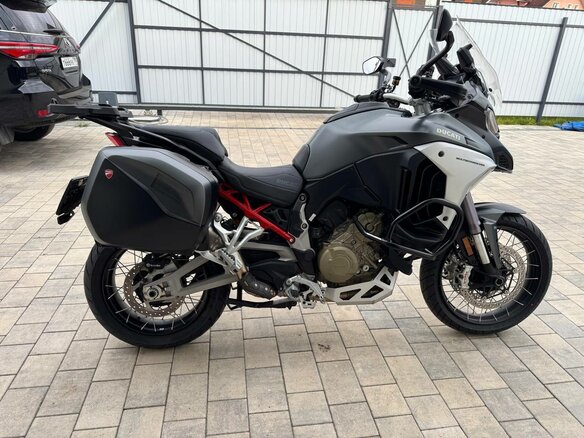 2021 Ducati Multistrada V4, серый, 2100000 рублей - вид 1
