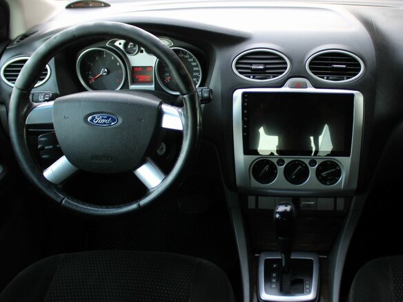 2009 Ford Focus II Рестайлинг, чёрный, 589000 рублей - вид 10