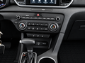 2018 Kia Sportage IV Рестайлинг, белый, 1850000 рублей - вид 7