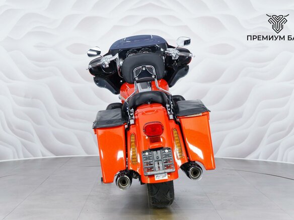 2010 Harley-Davidson CVO Street Glide, красный, 1290000 рублей - вид 6