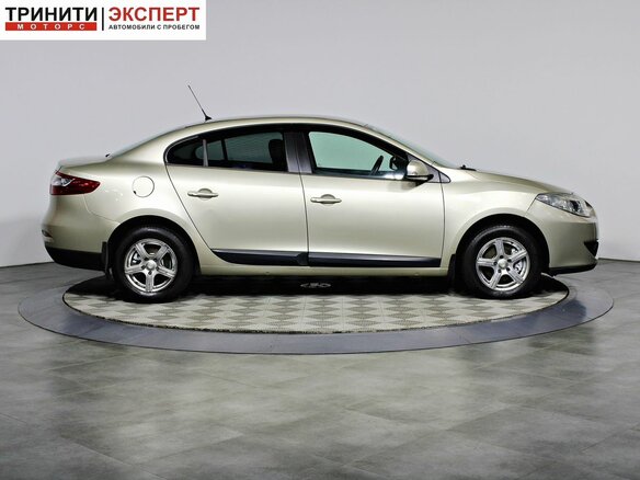 2011 Renault Fluence I, бежевый, 697000 рублей - вид 5