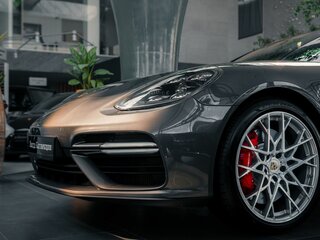 2017 Porsche Panamera Turbo II, серый, 9000000 рублей, вид 3
