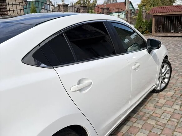 2015 Mazda 6 III (GJ) Рестайлинг, белый, 1900000 рублей - вид 1