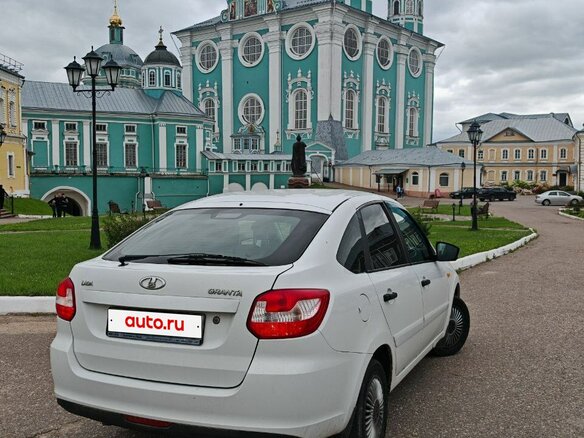 2015 Lada (ВАЗ) Granta I, белый, 250000 рублей - вид 3