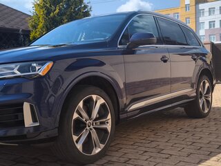 2021 Audi Q7 55 TFSI II (4M) Рестайлинг, синий, 8200000 рублей, вид 2