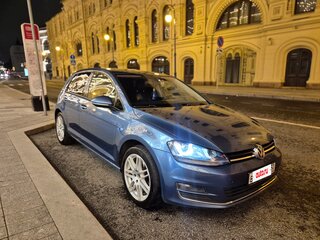 2013 Volkswagen Golf VII, голубой, 1070000 рублей, вид 2