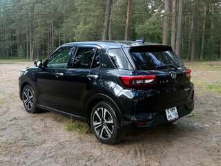 2019 Daihatsu Rocky A200, чёрный, 1550000 рублей, вид 3