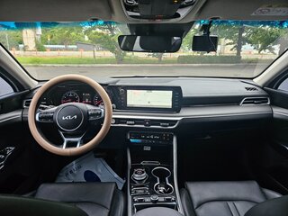 2023 Kia K5 III, белый, 2030000 рублей, вид 3
