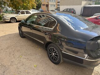 2008 Volkswagen Passat B6, чёрный, 630000 рублей, вид 3