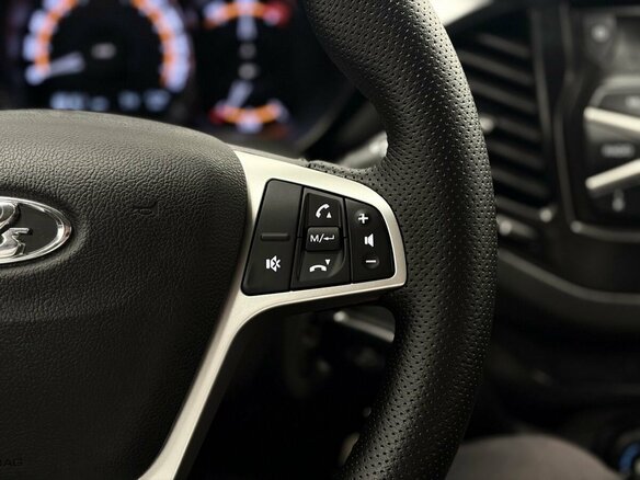 2019 Lada (ВАЗ) Vesta I, белый, 965000 рублей - вид 17