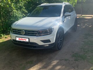 2017 Volkswagen Tiguan II, белый, 2600000 рублей, вид 1