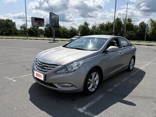 2012 Hyundai Sonata VI (YF), серый, 1200000 рублей, вид 1