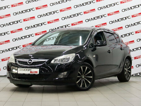 Opel Astra J