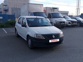 2014 Renault Logan I Рестайлинг, белый, 390000 рублей, вид 1