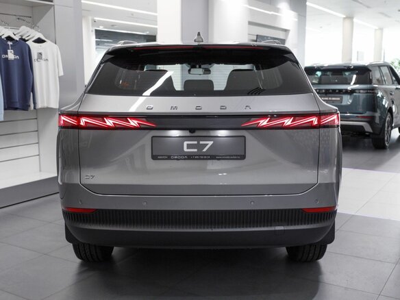 2026 Omoda C7, серебристый, 3099000 рублей